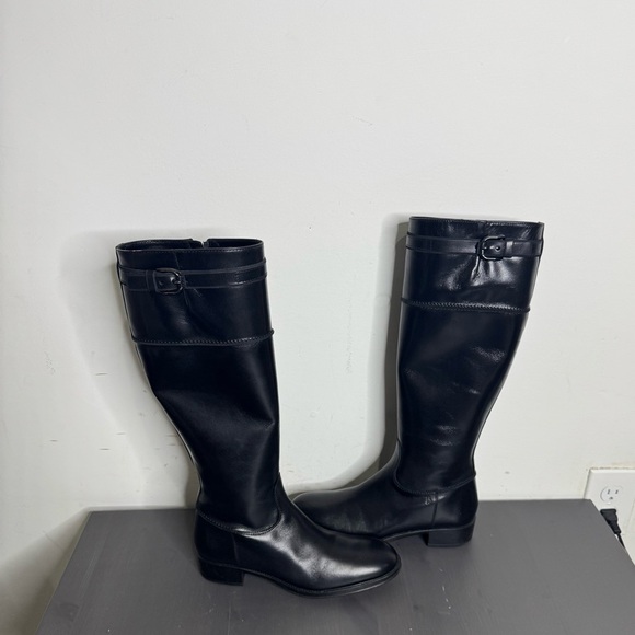Tod's Women’s Tall Black Boots - Picture 1 of 11